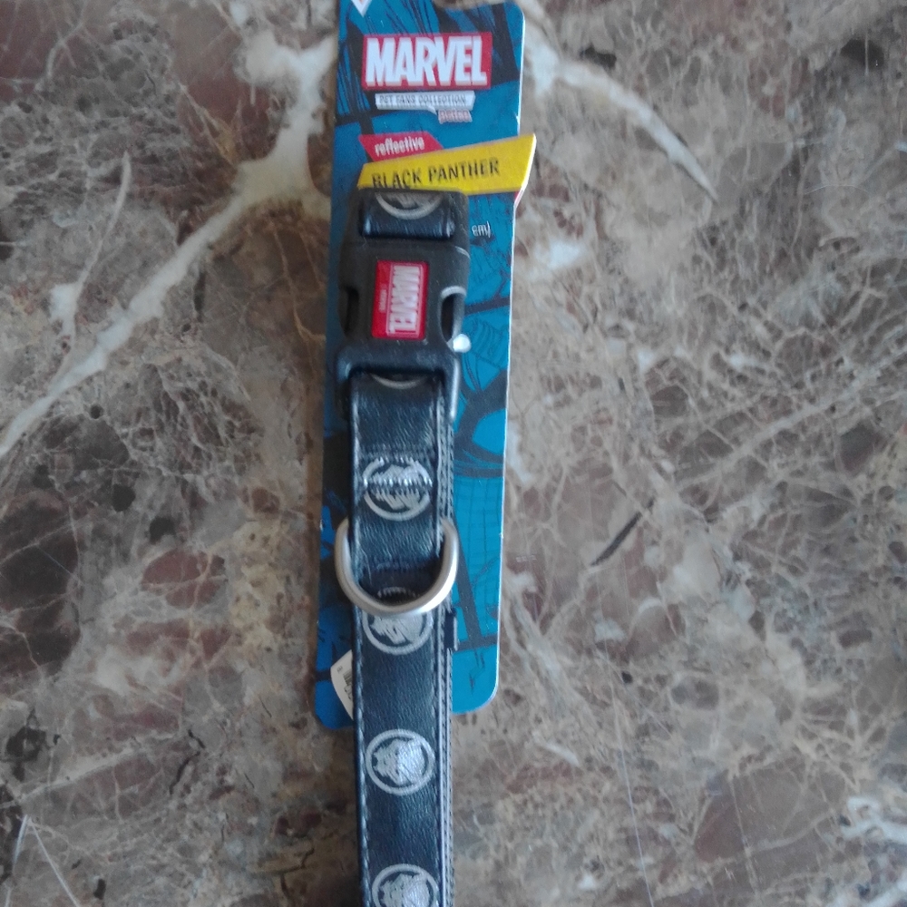 NWT Marvel Black Panther Reflective Dog Collar